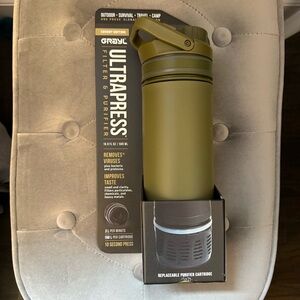 Grayl Ultrapress Water Filter Bottle - Green Covert Edition 16.9 fl oz / 500 ml